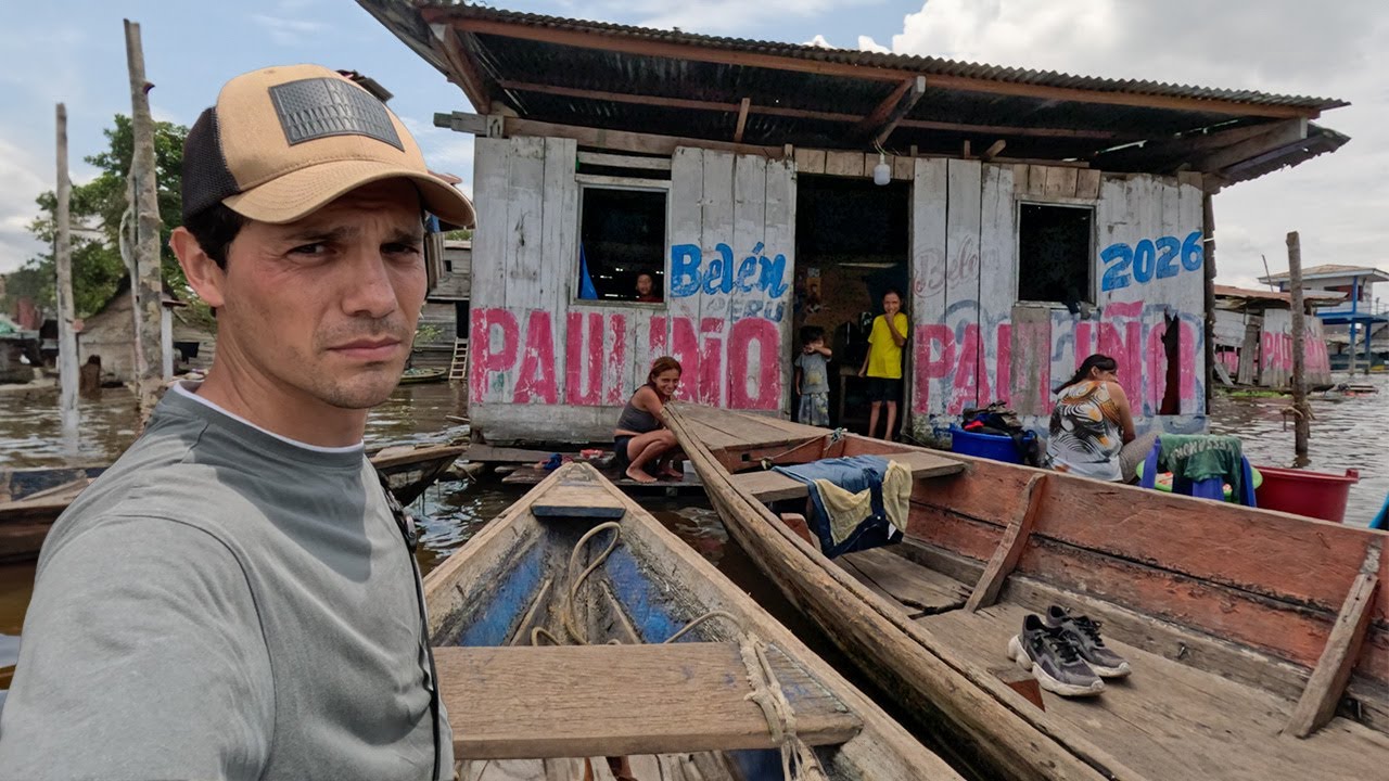 La POBREZA EXTREMA de los pueblos flotantes del Amazonas 🤫