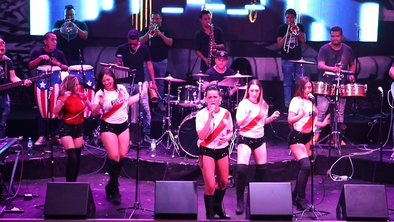 ♫♫Amigos Simplemente Amigos - Son Tentación - Casa De La Salsa 06/10/17