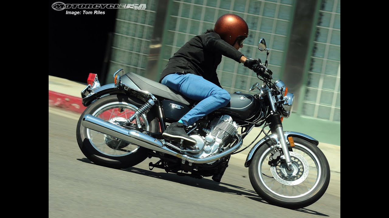 2015 Yamaha SR400 First Ride - MotoUSA