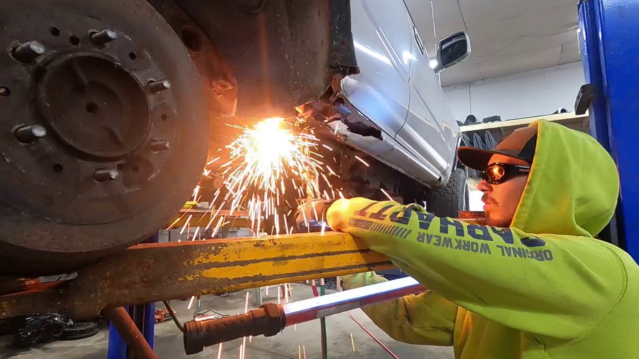 DIY Rusty Toyota 4 Runner Frame Repair