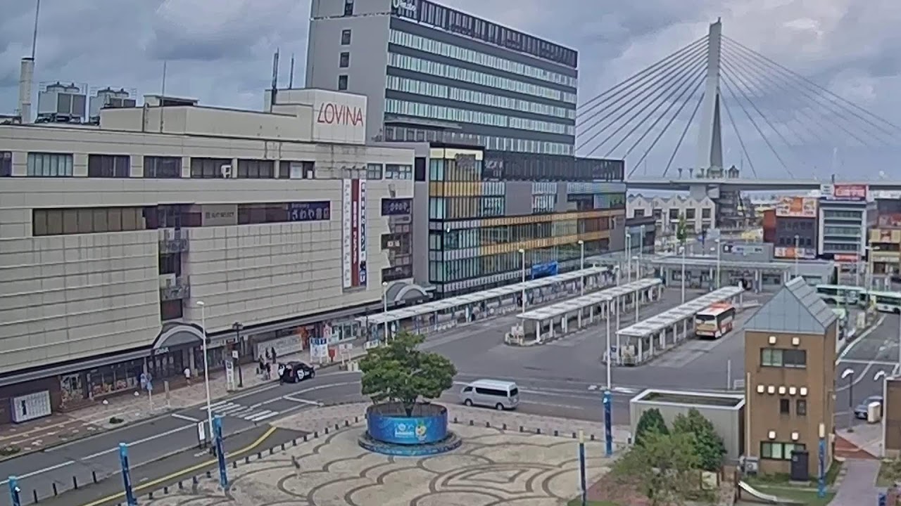 青森駅前ライブ配信　Live Camera at Aomori Station