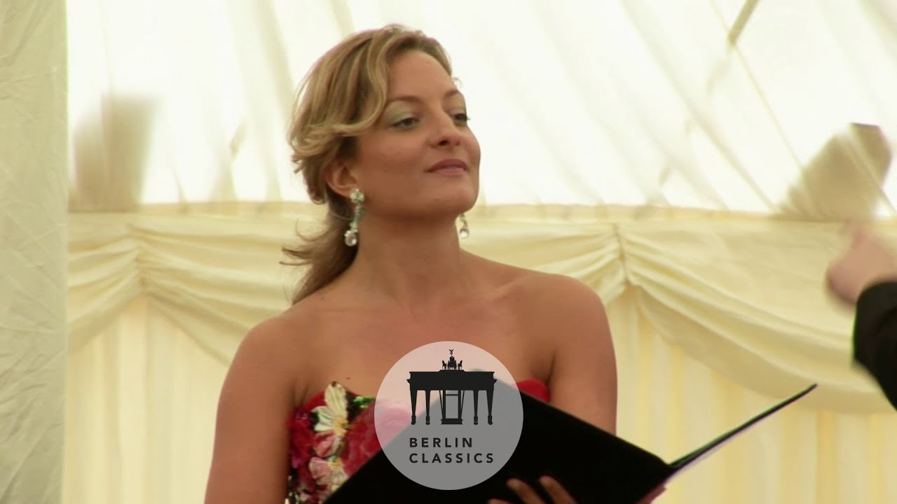 Christiane Karg - Amoretti - Arien von Mozart, Gluck und Grétry (Trailer)