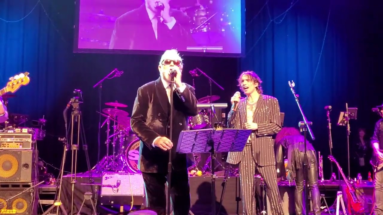 SAS Band & Roger Taylor/Justin Hawkins - Under Pressure (GLive Guildford, 07/12/2024)