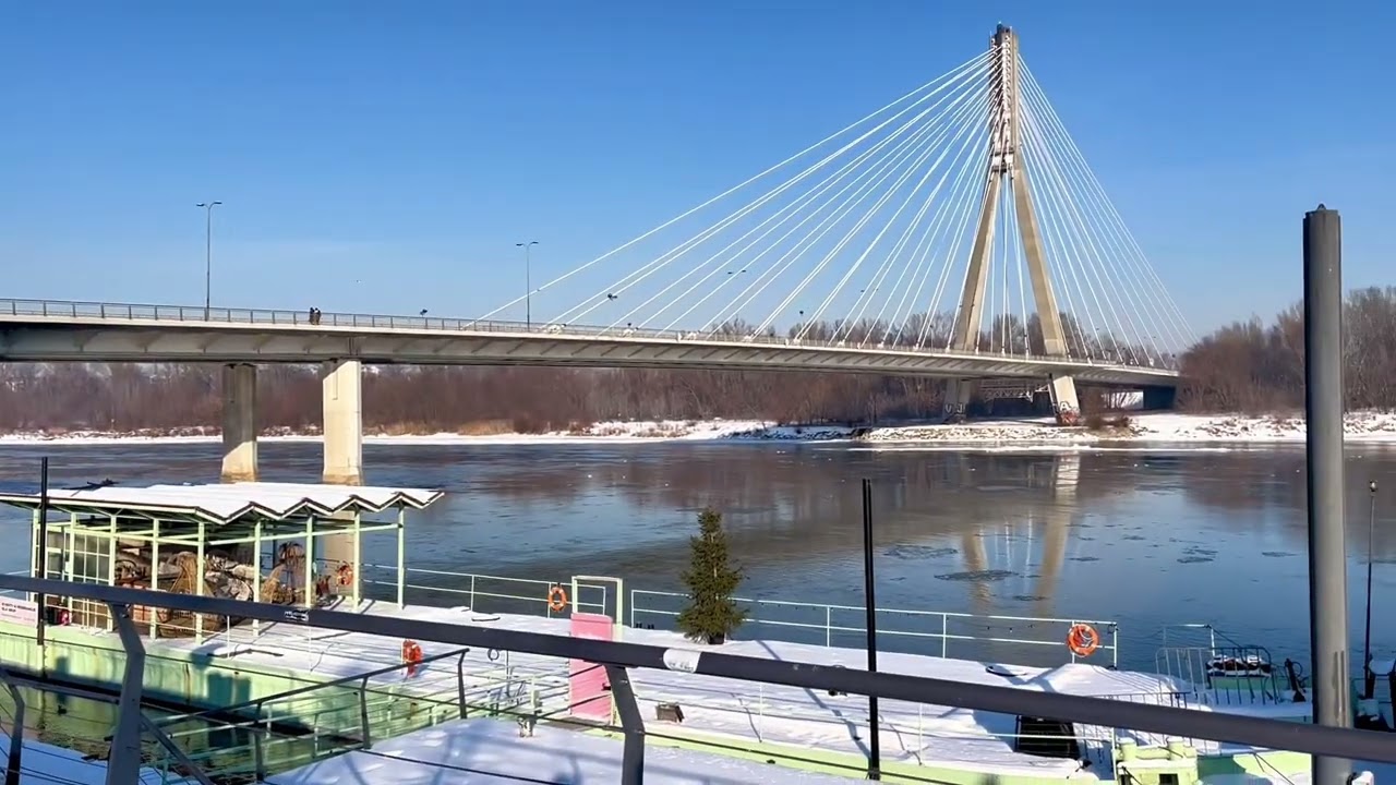 Wybrzeże Kościuszkowskie | Warsaw, Poland. Vistula River Walking Tour | 4K | January 19, 2026. 