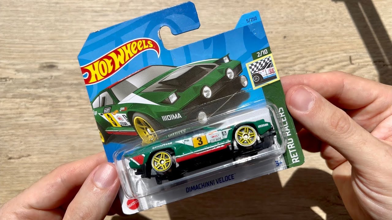 #63 2023 Hot Wheels Retro Racers Dimachinni Veloce HCT34