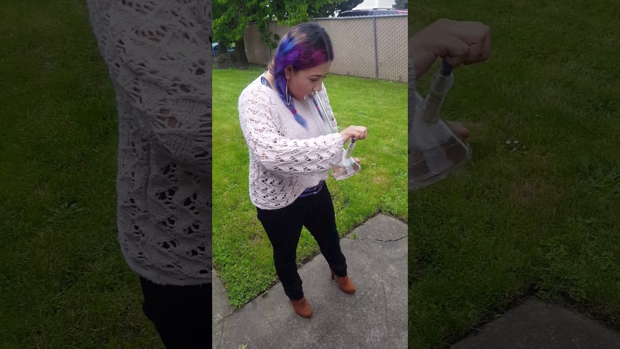 Bong rips out the beaker 💖