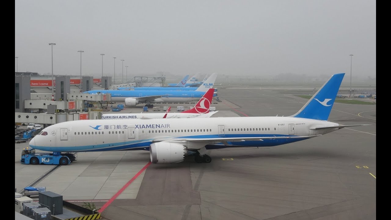 24-11-2018 Airplane Spotting at Amsterdam Airport Schiphol (DutchPlaneSpotter)
