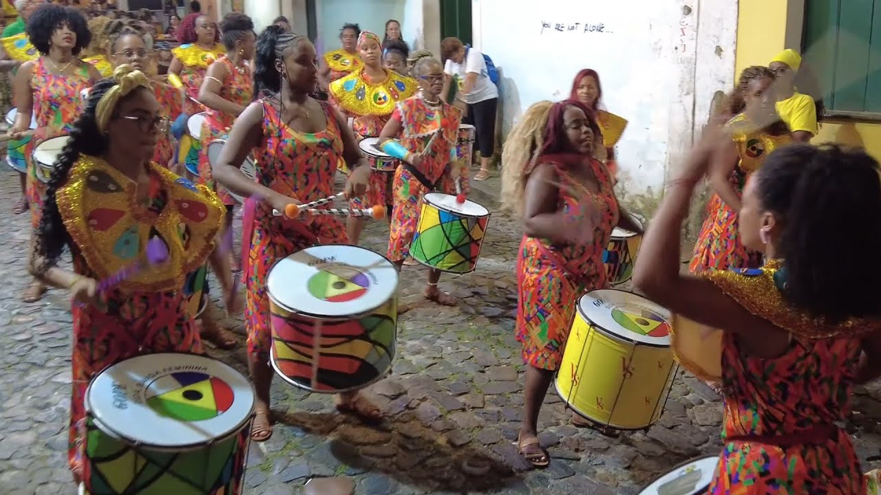 SALVADOR BAHIA - ENSAIO DA DIDÁ BANDA FEMININA 