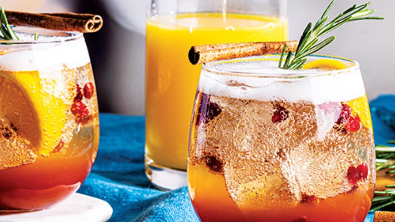 Prosecco Cocktail Recipe &ndash; Pomegranate Orange Spritz