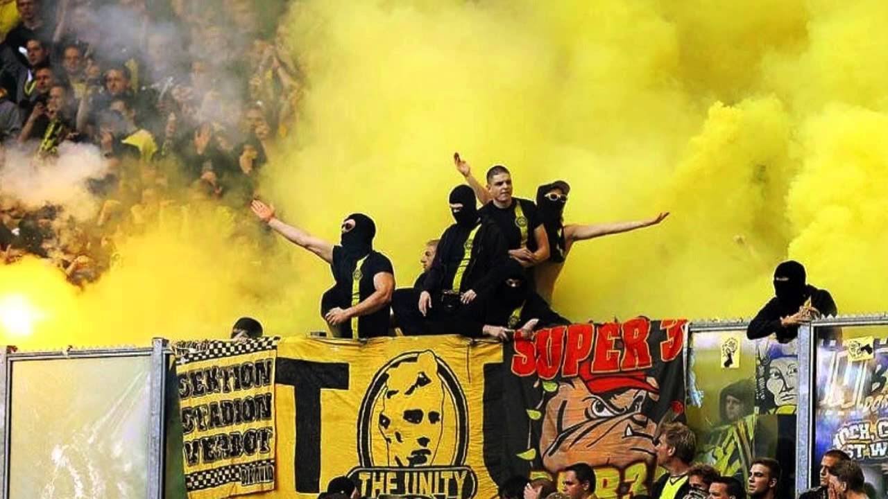 أقوى جماهير العالم أسود الفستفاليا - جمهور بروسيا دورتموند