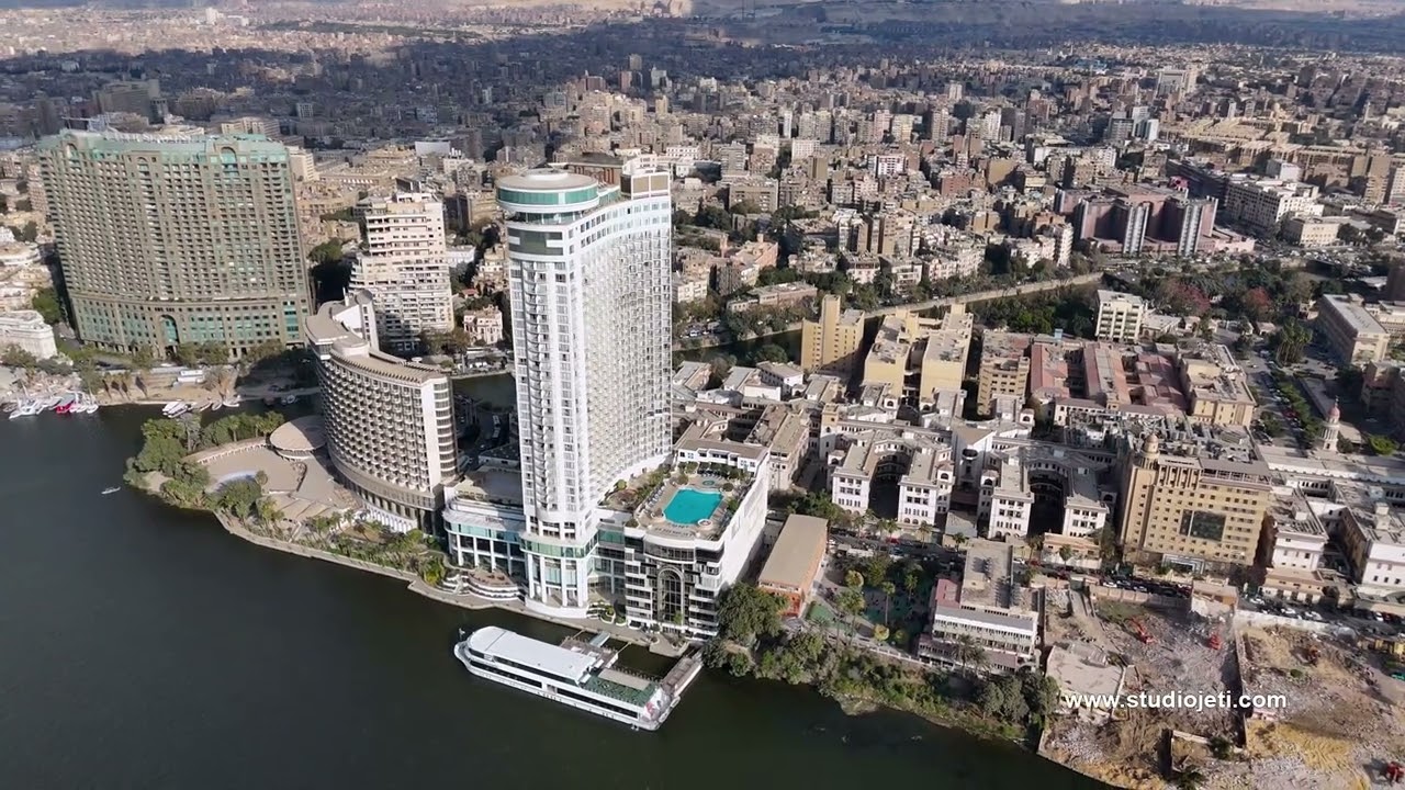 Hotel Hilton Cairo Grand Nile | Cairo, Egypt - Drone 4K