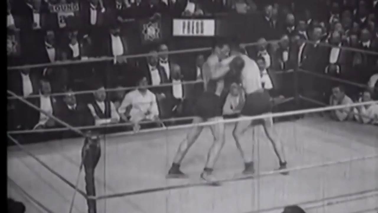 Packey McFarland. One Of The Best Pound For pound Fighters Of His Time and Never Won a Title.