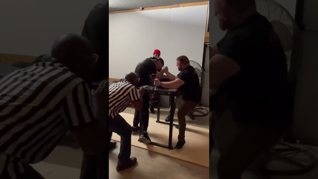 East vs west qualifier, ￼heavy weight match #armwrestling