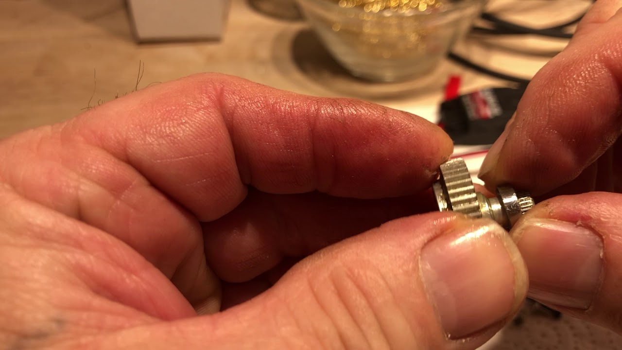 Umbau eines Servos auf 360 Grad Servo
