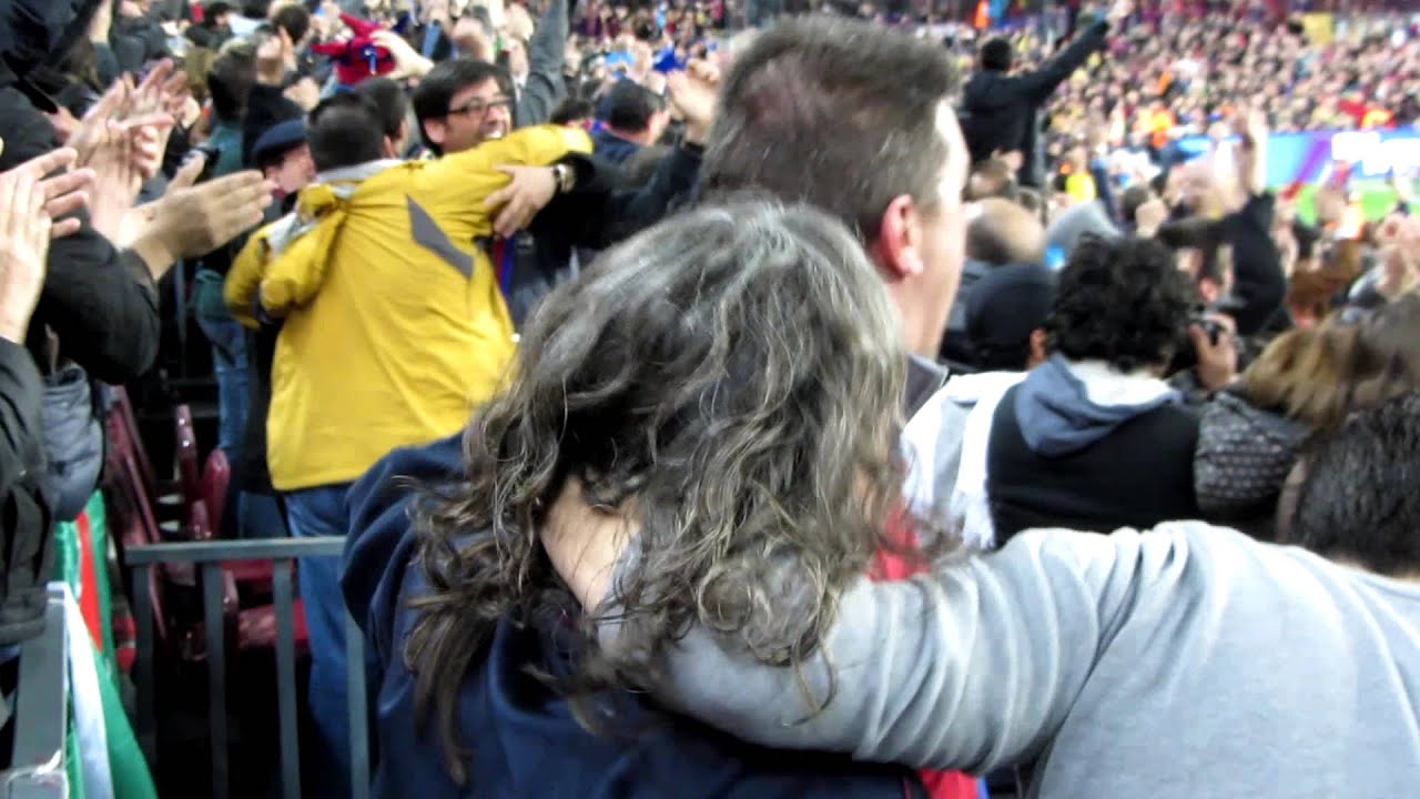 Gran pase de Xavi i Villa marca 3er Gol de xut rosca al 56'..BRUTAAAL! + Explosió/Barça4-Milan0