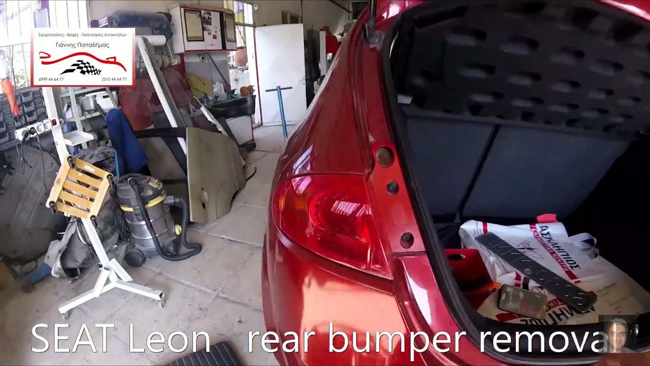 SEAT León 2005-2012  rear bumper removal