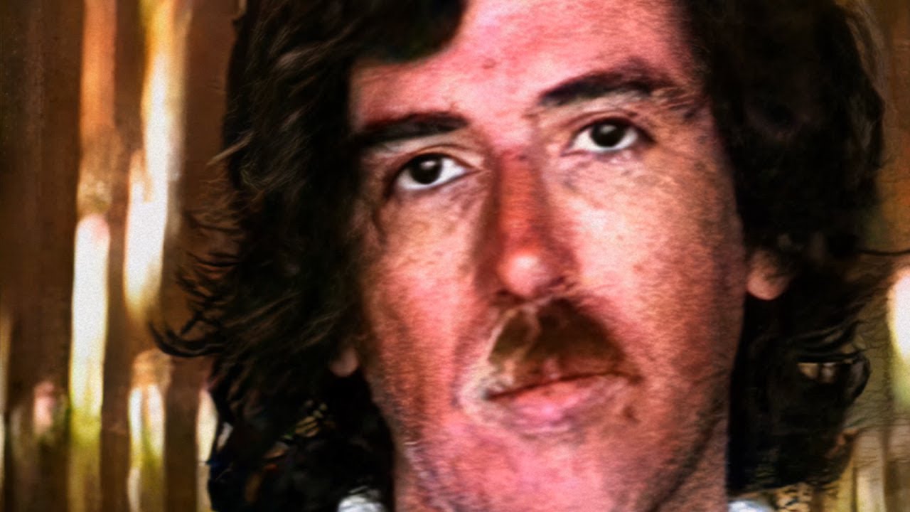 Charly Garc&iacute;a - Filosof&iacute;a Barata Y Zapatos De Goma (4K 1990)