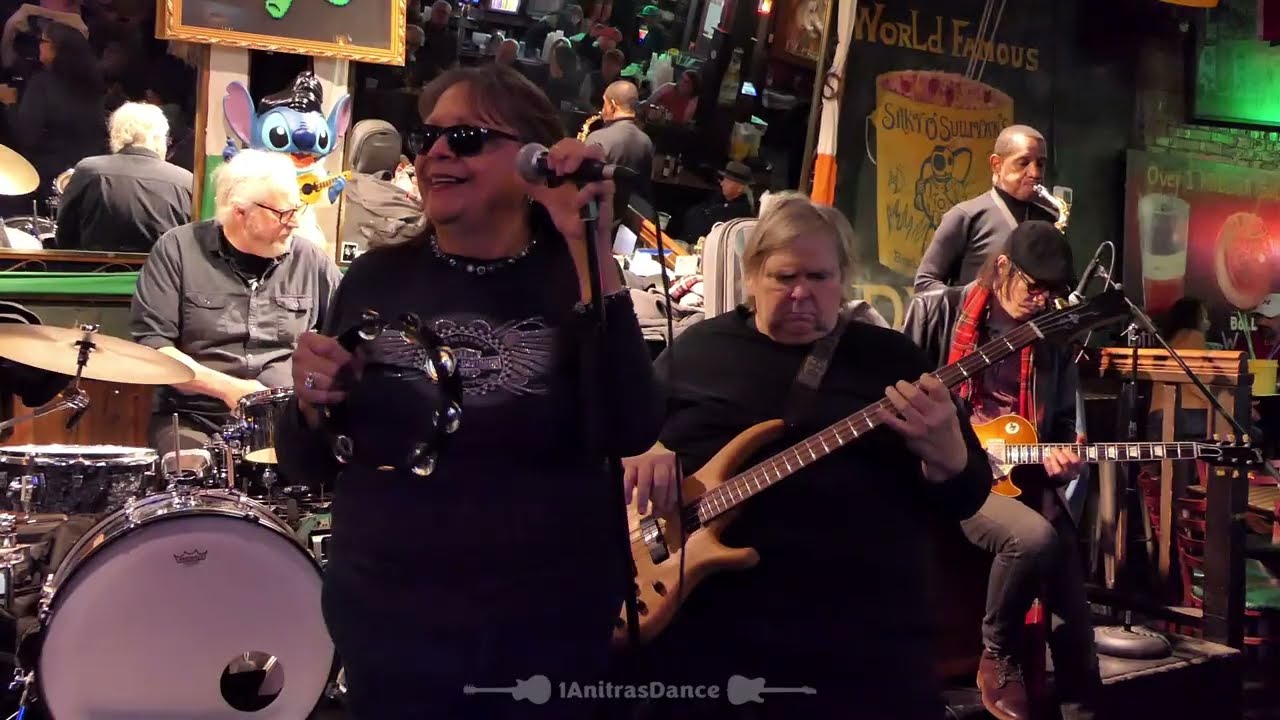 Barbara Blue - Going Back To Iuka - 1/16/26 Silky O'Sullivans - Memphis, TN
