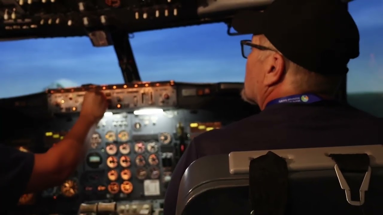 Delta Flight Museum 737-200 simulator experience Airliners International 2025