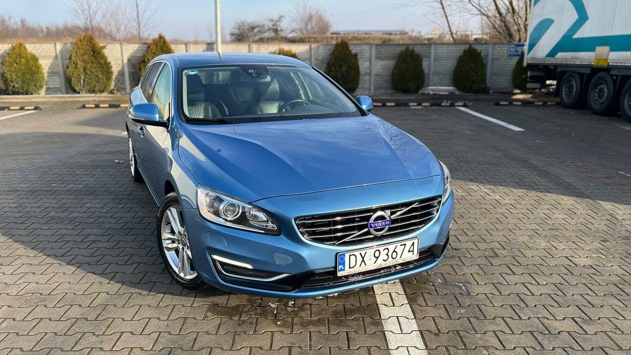 Volvo V60 Plug-in Hybrid D6 AWD