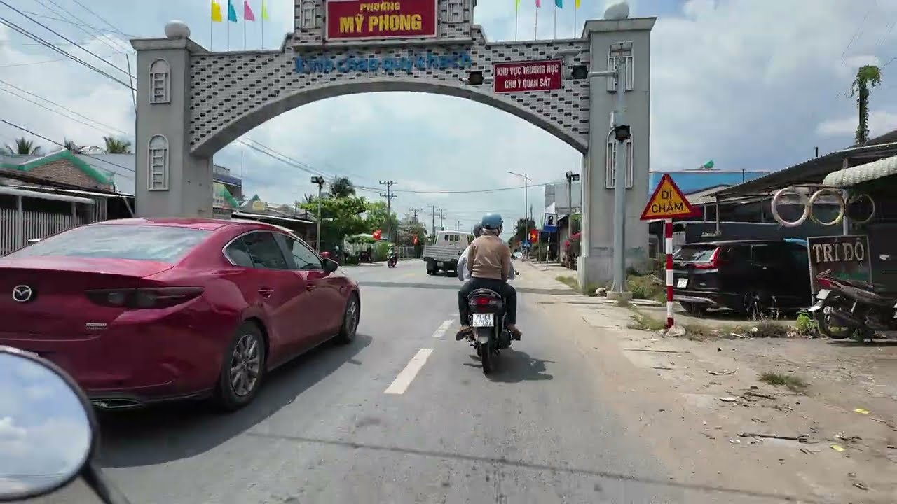 TỪ TẦM VU CHỢ GẠO ĐẾN BẾN TÀU MỸ THO