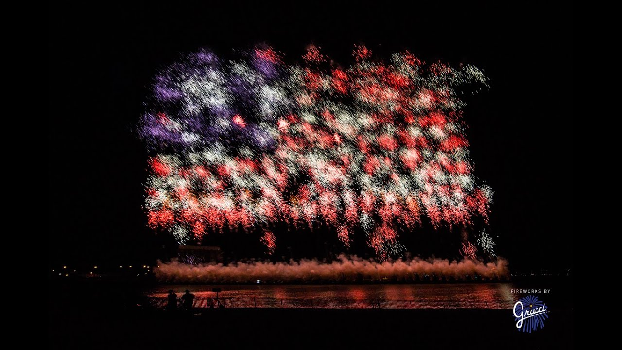 Fireworks by Grucci Star Spangled Spectacular 2014