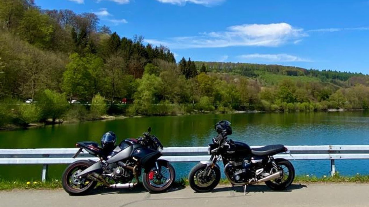 Buell 1125CR/Triumph Speed Twin 1200 - Wittgensteiner-Sauerland, Memmenmodus