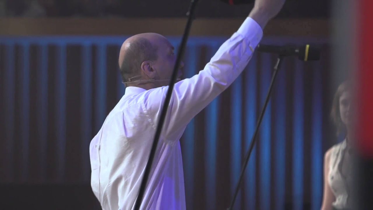 A choir of individuals | Ryszard Zrobek & Chor Nowodworski | TEDxKraków