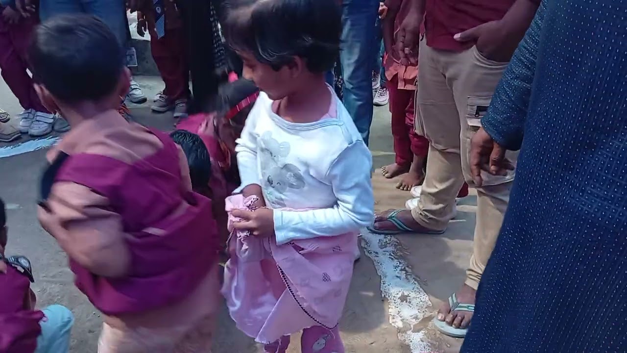 মার্বেল কুড়ানো খেলা || বালিকা সি গ্রুপ || ফেমাস কিন্ডার গার্টেন 