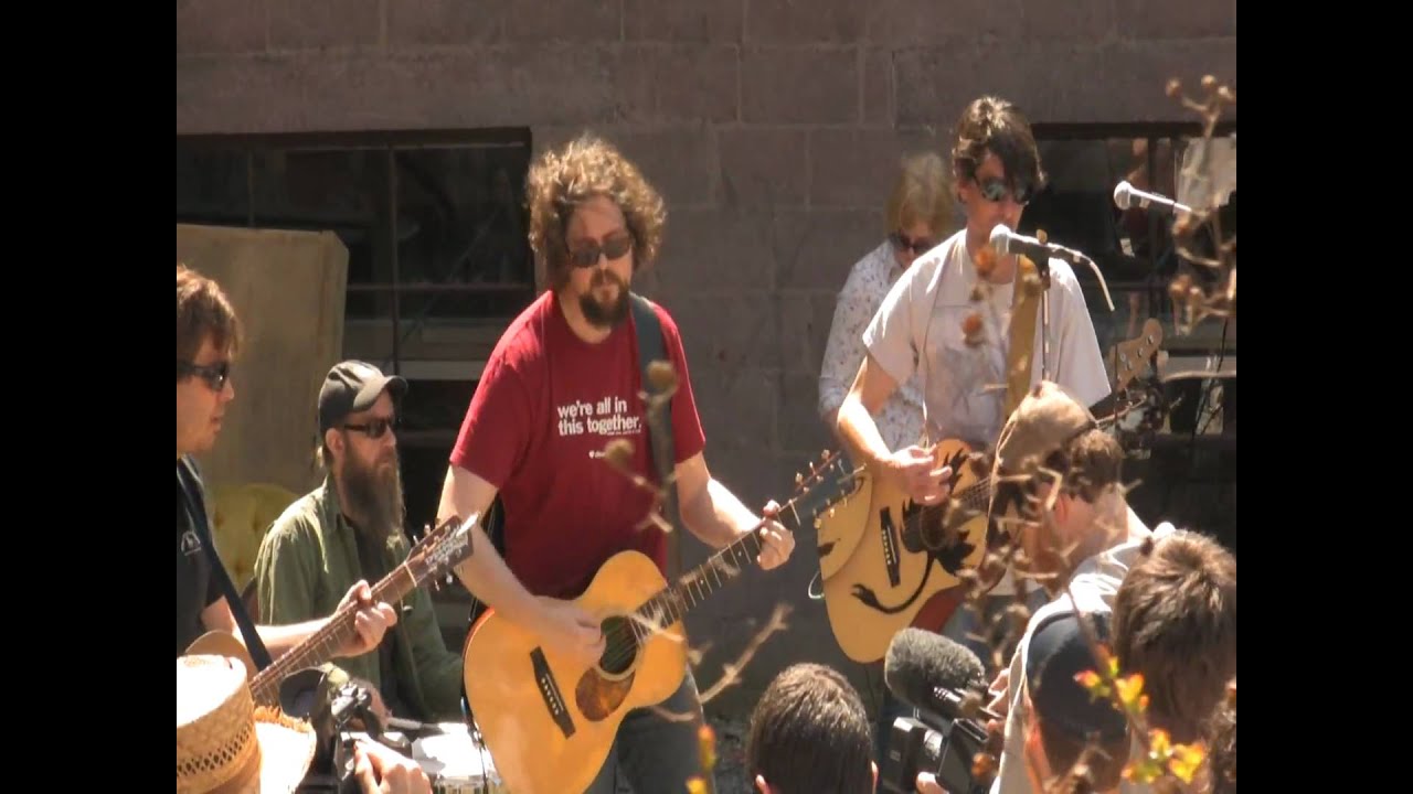 Drive-By Truckers Acoustic at Harvest Records -- Record Store Day