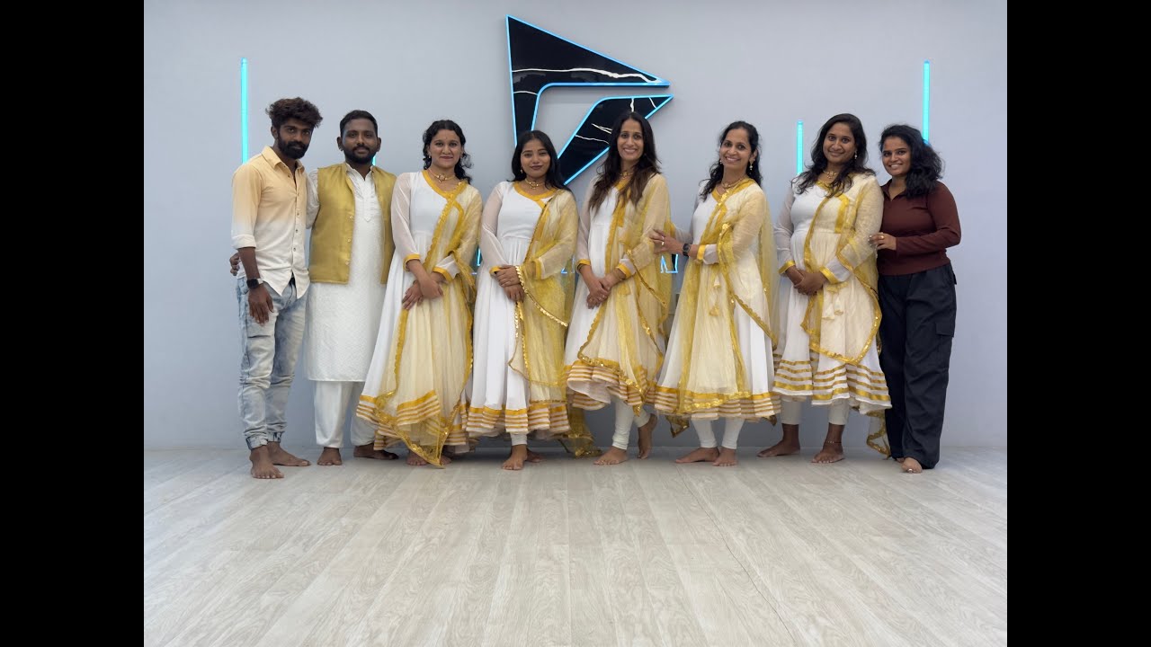 Deva Shree Ganesha Dance Cover | D Company HSR | Priyanka Chopra | Hrithik Roshan | Ganpati Song
