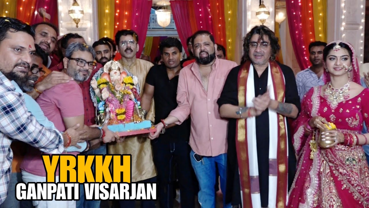 UNCUT - Yeh Rishta Kya Kehlata Hai Ganpati Visarjan 2024 | Samridhii Shukla,Garvita Sadhwani,Rohit