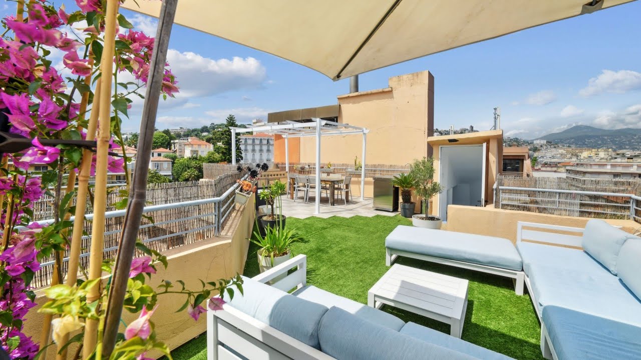 Appartement à vendre à Nice - Dernier étage avec terrasse - Une pépite !