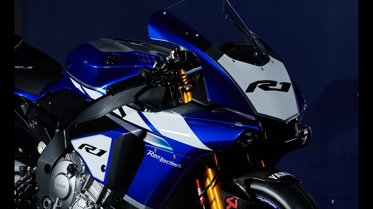 2015 Yamaha YZF-R1 Factory bike