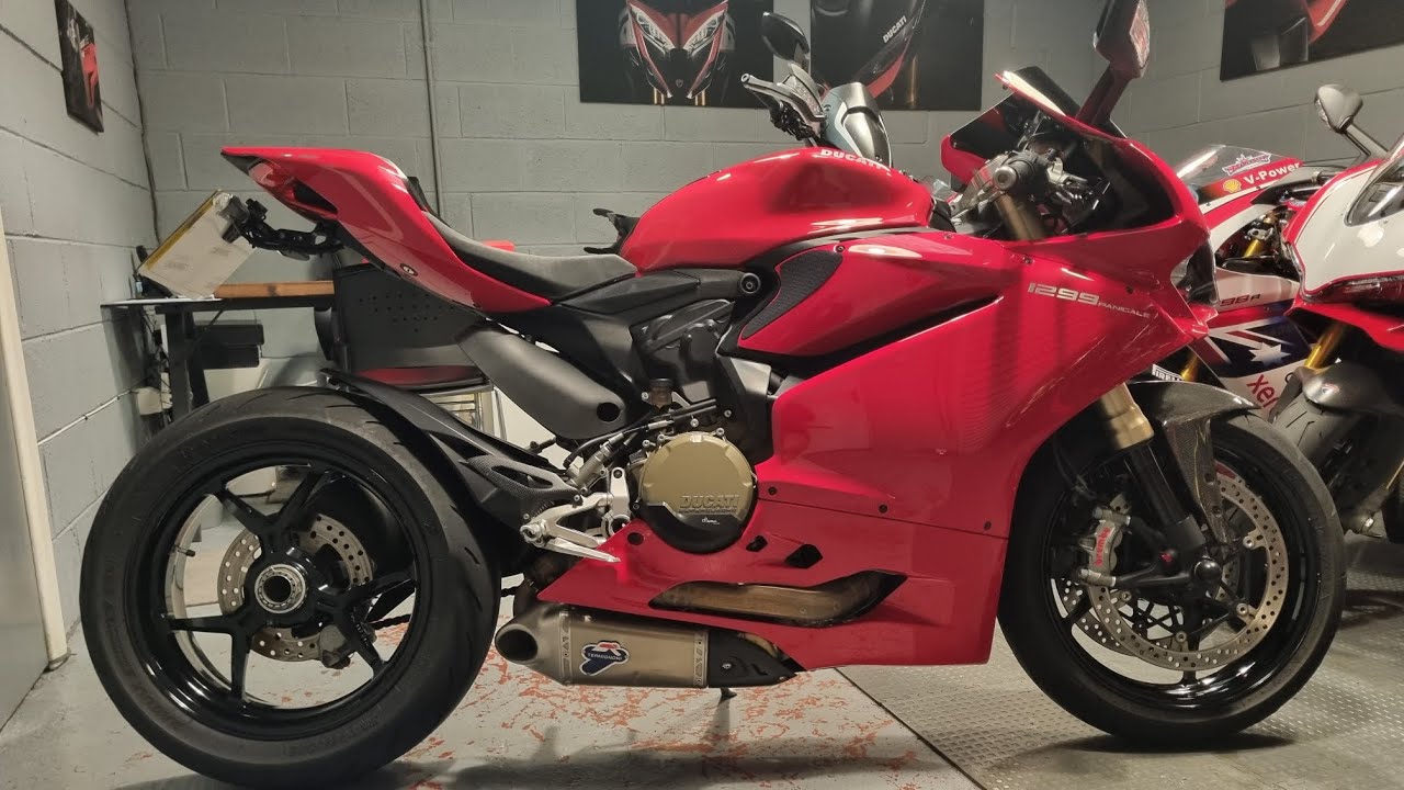 2016 Ducati Panigale 1299 - Walk Around Sales Video 