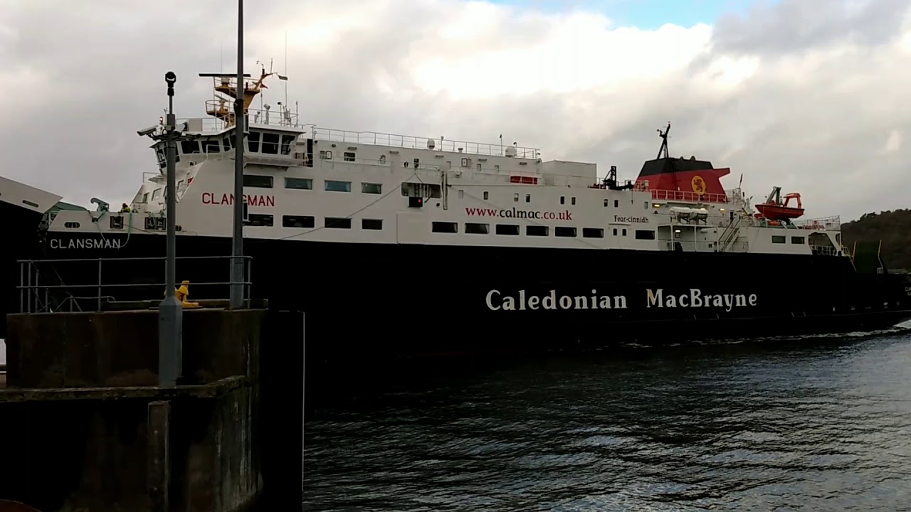 MV Clansman Coming Alongside at Oban, 24th October 2020 (Stabilized Edit)
