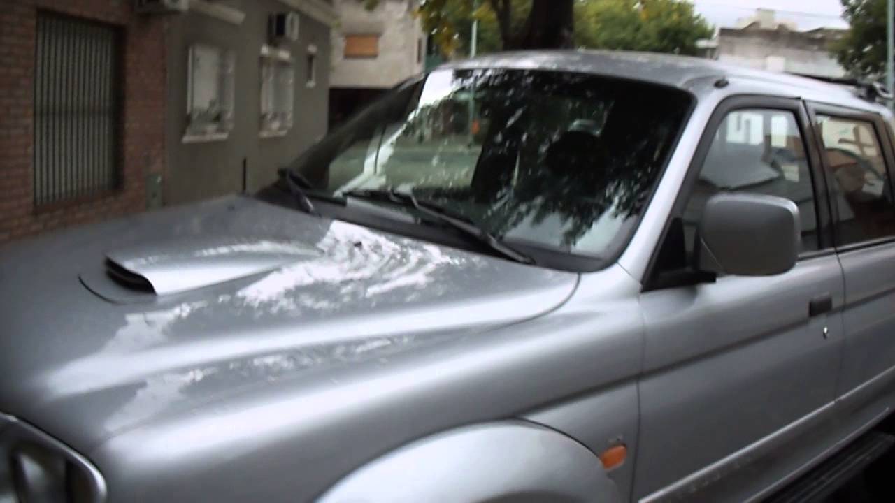 Vendo Mitsubishi L200 HpE Automatica la mas FULL Asientos de Cuero. Unica por su estado