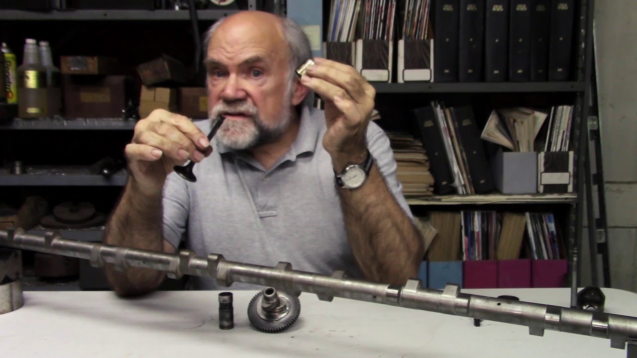How Do Valve Mechanisms Work In A Motorcycle Engine?