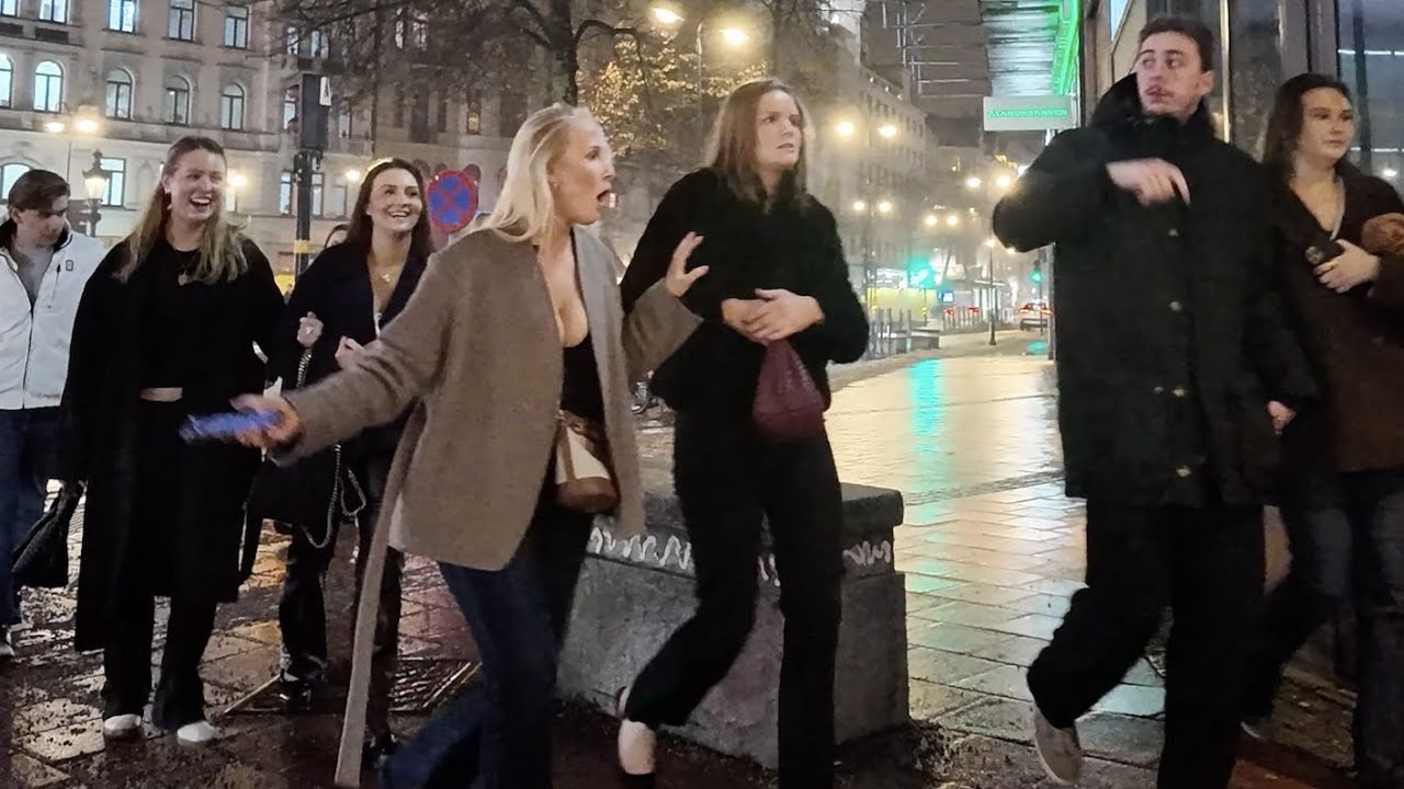 Long nightlife walk Stockholm City Centre Winter Walk ❄️🇸🇪 4K Snowy Streets & Nordic Atmosphere