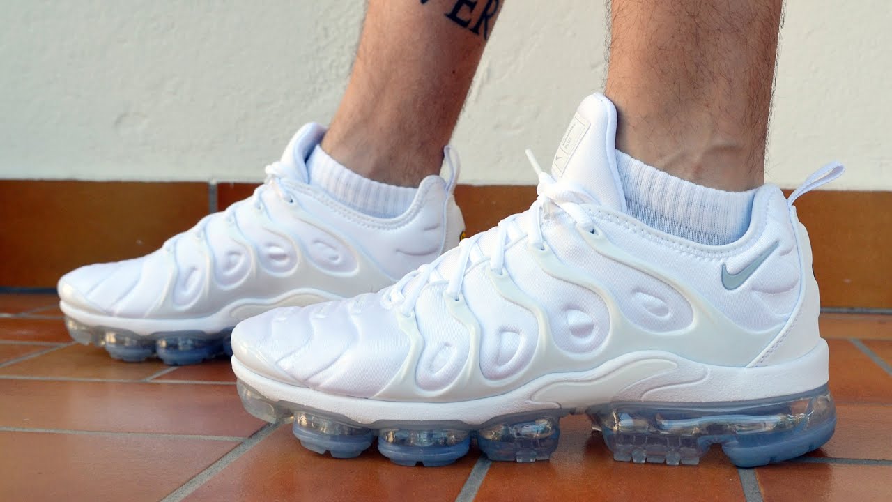 Nike Air Vapormax Plus Platinum White