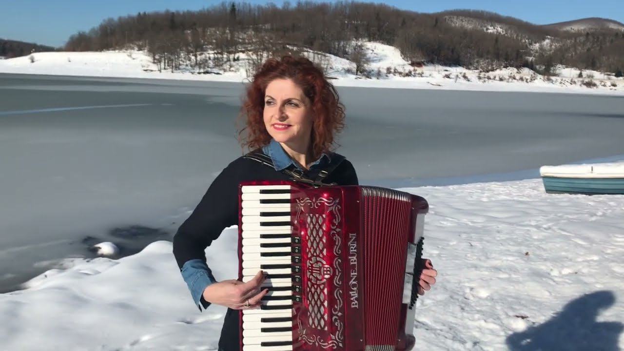 Can't Help Falling In Love - Elvis Presley (Accordion cover)Καραμήτρου Φανή