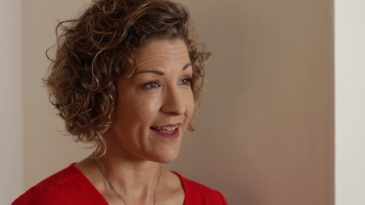 diaVerge.com Presents: Small Numbers, the story of Lisa La Nasa