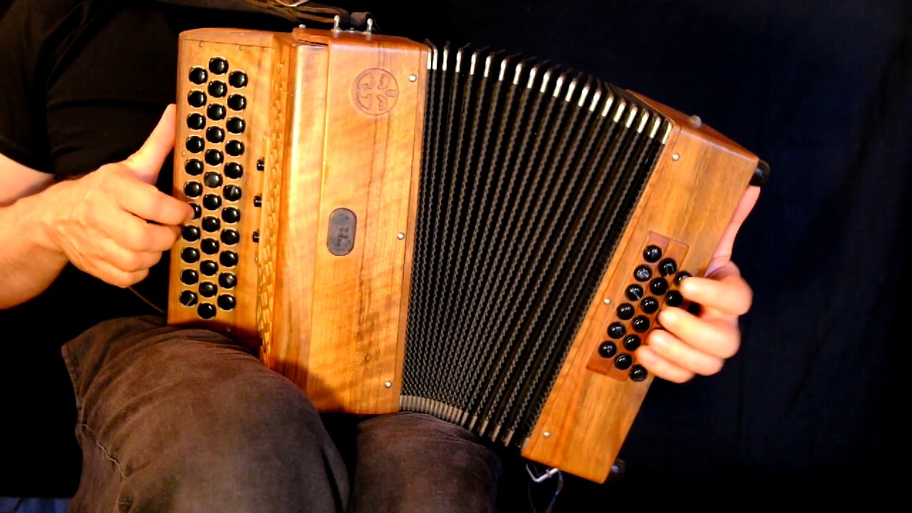 Bachelier, bourrée 2 temps, au diato (Laurent Geoffroy)