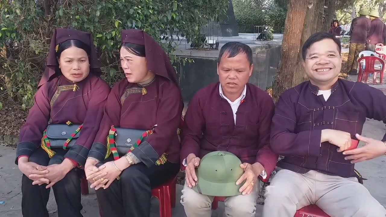 Hat giao lưu công vien Lang sơn hội 22 tháng giêng 
