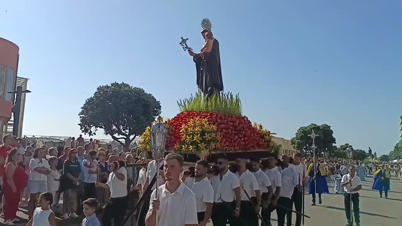 Imponente procissão de Nossa Senhora d’Assunção. 2025 Póvoa de Varzim - Portugal 