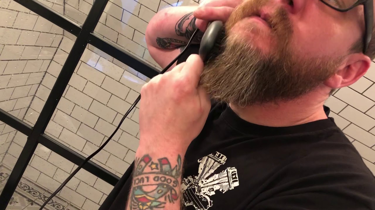 Rebellclothes.se skäggborste barberare skägg fixa skägget lätt beard bearded barbershop Skövde