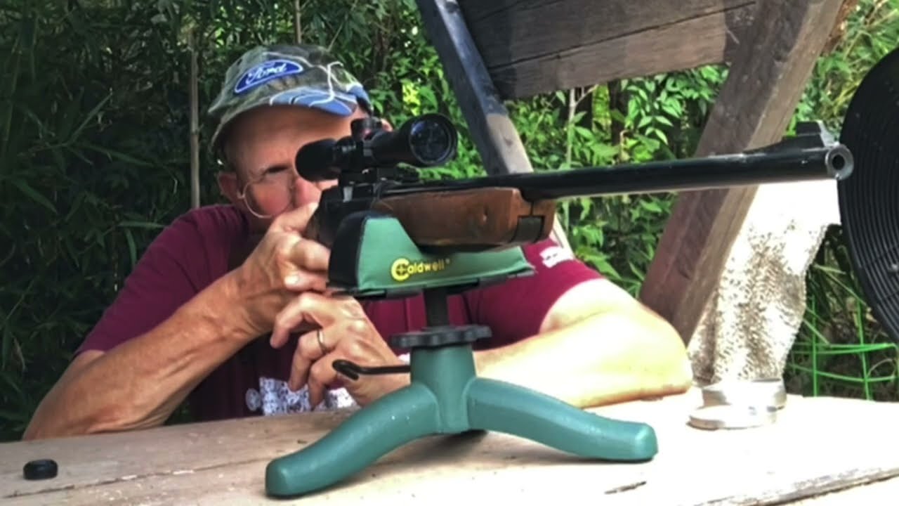 Daisy 880 vs Winchester 1977 at 25 yards; head to head competition 