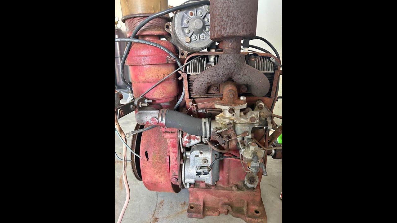 lookin over the old THD Wisconsin engine.