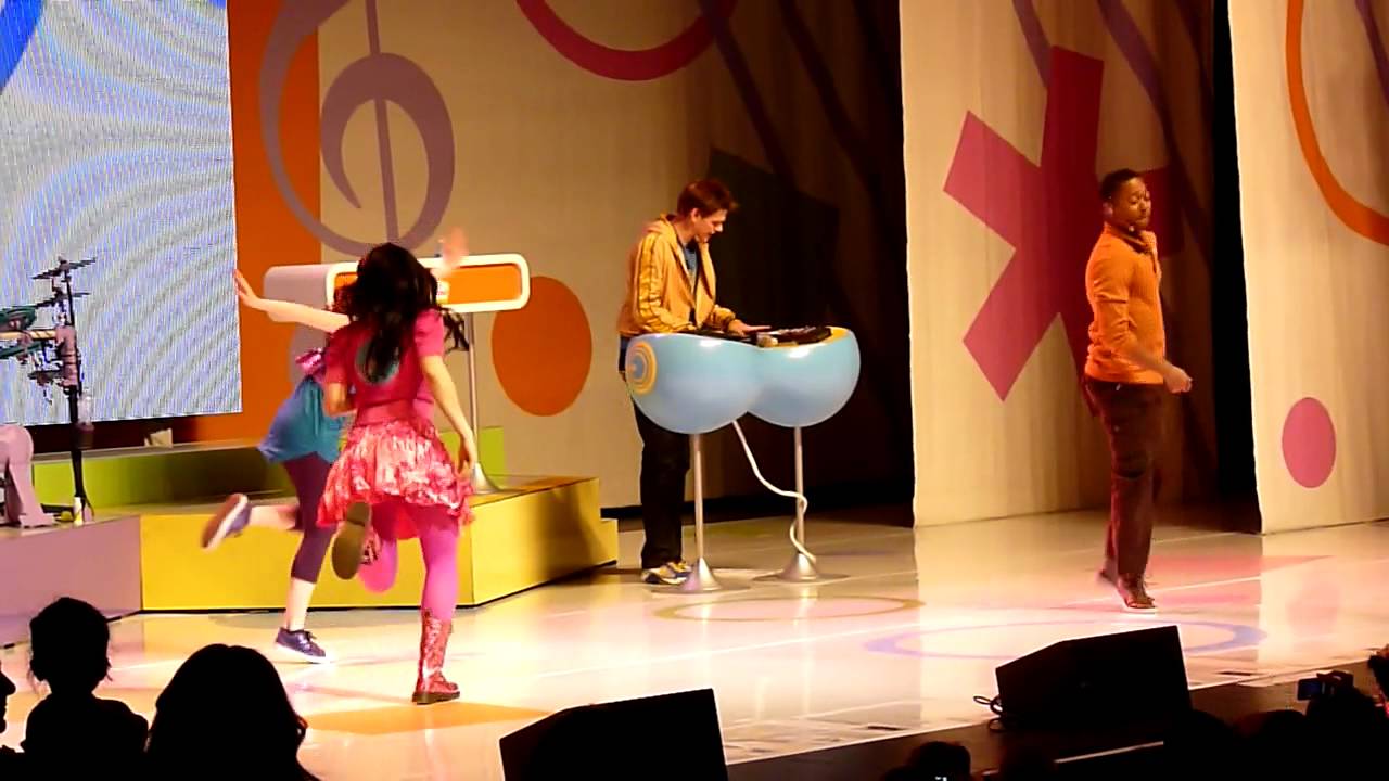 Fresh Beat loco legs