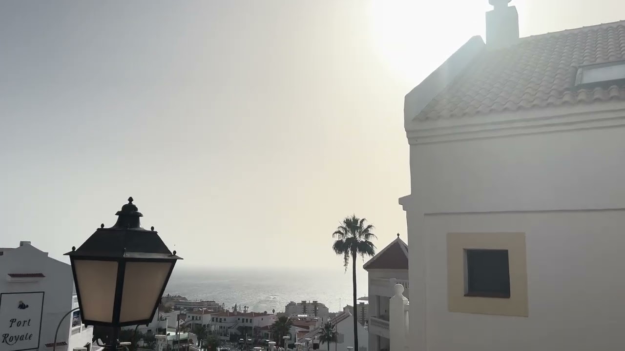 Tenerife Low Flying water Planes Hollywood Mirage March 2026 